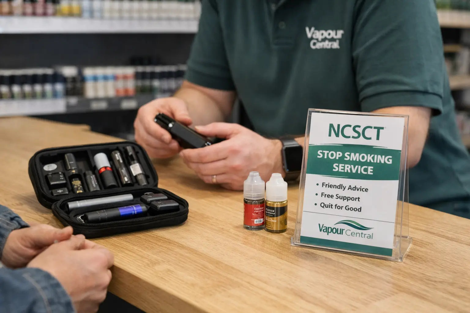 Vapour Central adviser providing stop-smoking support